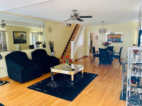 116-29 147th St, Jamaica, NY 11436-1711