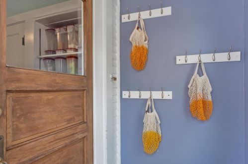 8134 Gridley Ave, Milwaukee WI 53213-3039 exterior