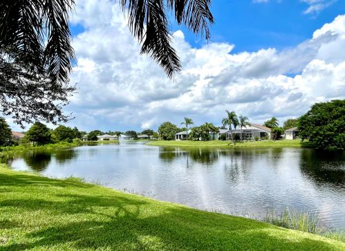 3486 63rd Sq, Vero Beach FL  32966-6466 exterior