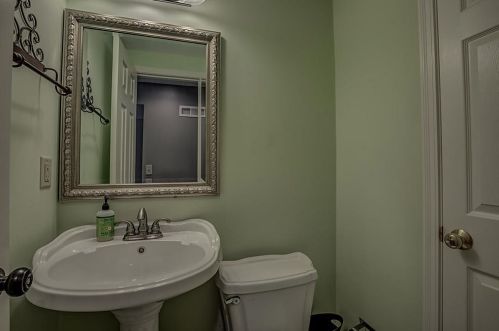 1764 Persimmon Ct, Florence KY  41042-2592 exterior