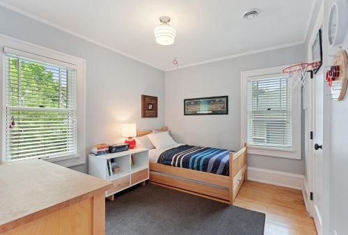 4620 Washburn Ave, Minneapolis MN 55410-1846 exterior