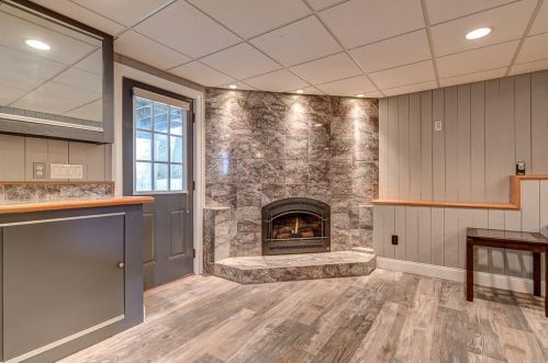 21 Jaffrey St, Providence RI  02919-6632 exterior