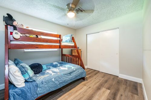 2406 Sunset Ln, Lutz FL  33549-8209 exterior