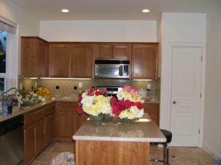 941 25th Ter, Cornelius OR  97113-7462 exterior