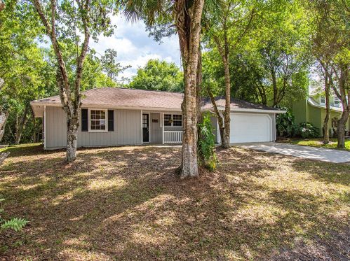 6545 4th Ln, Vero Beach, FL 32968-9640