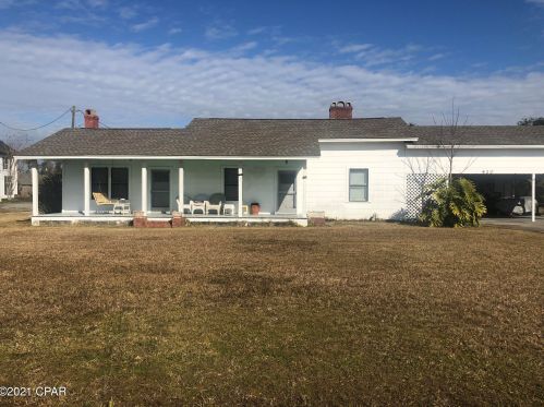 410 4th St, Lynn Haven, FL 32444-1420