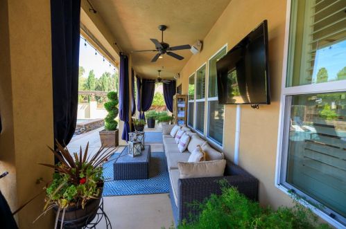 10709 Goldsborough Cir, Valley Home CA  95361-7648 exterior