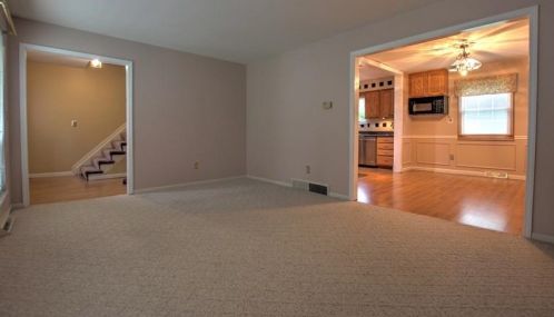 7172 Grantham Way, Cincinnati, OH 45230-2213