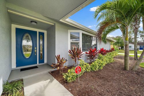 1342 Essex Dr, West Palm Beach, FL 33414-5610
