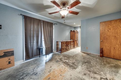 110 Chieftain Dr, Waxahachie TX  75165-1503 exterior