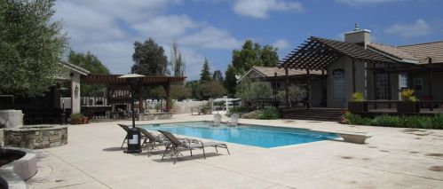 505 Caballo Ct, Hollister CA  95023-9055 exterior
