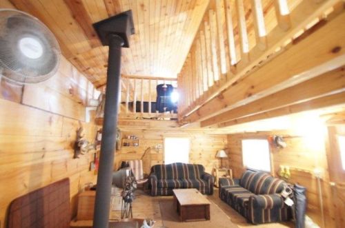 3150 Hunter Hollow Rd, Dodgeville WI  53533-8862 exterior