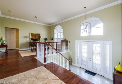 1724 Bunting Ln, Sanibel FL  33957-4226 exterior