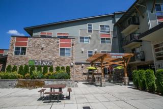 7805 170th Pl, Redmond WA  98052-5144 exterior