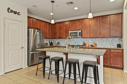 36238 Trail Creek Cir, Wildomar CA  92595-7554 exterior