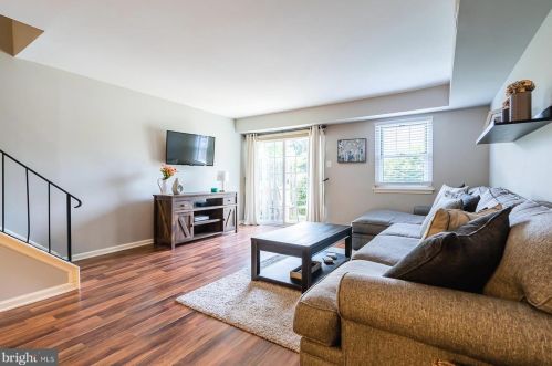 23 Yorktown Ct, Blue Bell PA exterior