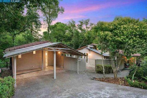 24 Tarabrook Dr, Orinda CA  94563-3121 exterior