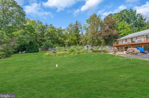 16 Bayberry Rd, Princeton NJ  08540-7417 exterior