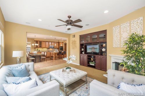 16964 Silver Crest Dr, San Diego CA  92127-2818 exterior