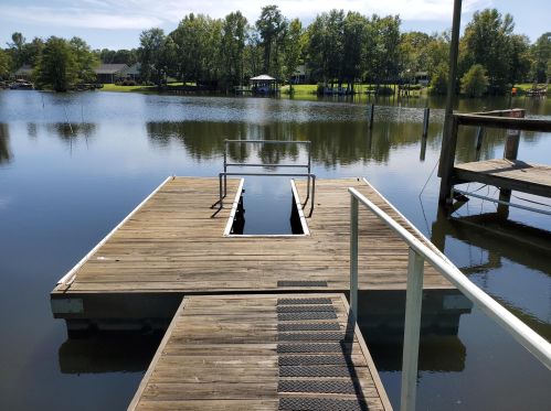 93 Rdg Lk Dr, Foreston SC 29102-4478 exterior