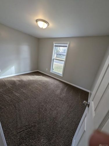 107 Topsfield Farm Cir, Englewood OH  45322-3420 exterior