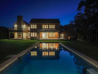 7 Devon Woods Close, Promised Land, NY 11930-2439
