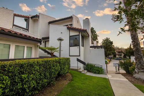 7532 Jerez Ct, Carlsbad CA  92009-7465 exterior