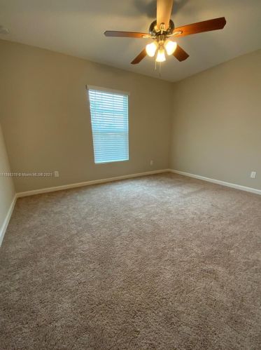 1679 Cameo Blvd, Fort Pierce FL  34953-1265 exterior