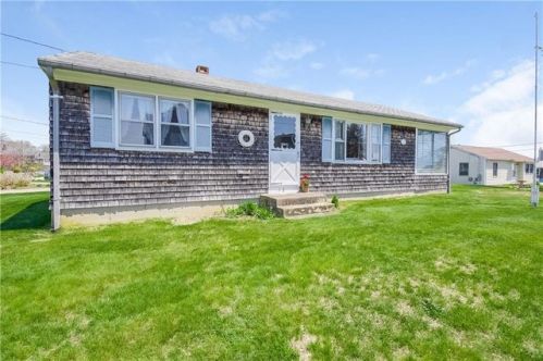 13 Tidewater Rd, South Kingstown, RI 02882-5324