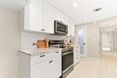 10 Clover Ct, Woodland CA  95695-3026 exterior