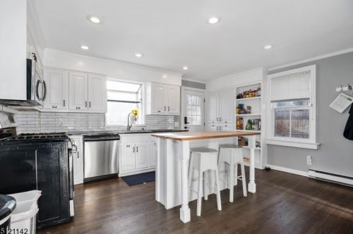 17 Hill St, Morristown NJ  07960-5328 exterior