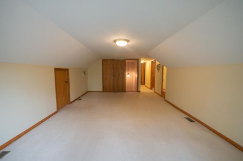 850 Vernon Hts Blvd, Marion OH  43302-5349 exterior