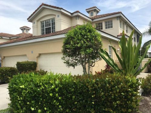 3303 Twilight Ln, Naples, FL 34109-9007