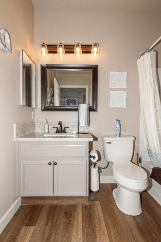3387 Four Seasons Dr, Turlock CA  95382-9713 exterior