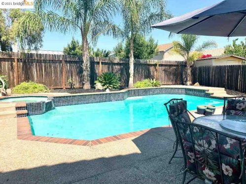 4205 Northwood Ct, Oakley, CA 94561-2471