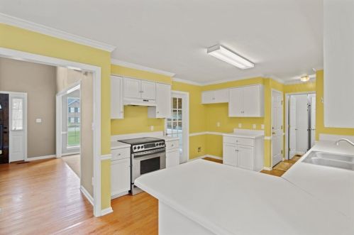 3284 Maplewood Dr, North Augusta SC  29841-8646 exterior