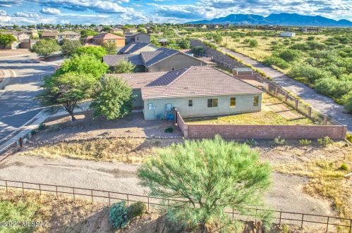 2082 Cave Cotton Loop, Mescal, AZ 85602-6798