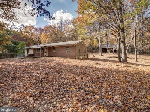 2254 Mountain Rd, Haymarket, VA 20169-1549