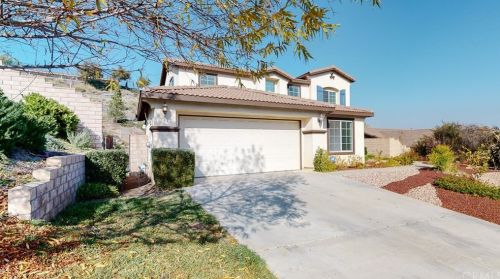 15517 Starview St, Lake Elsinore, CA 92530-7249