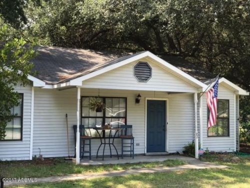 62 Blacksmith Cir, Beaufort, SC 29906-8560