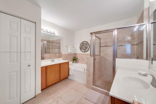 9027 18 St, Hollywood FL 33028-2501 exterior