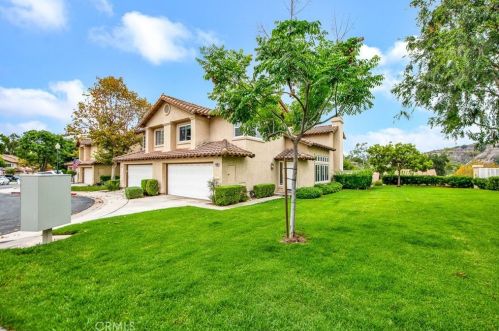 3 Regato, Trabuco Canyon CA  92688-3002 exterior