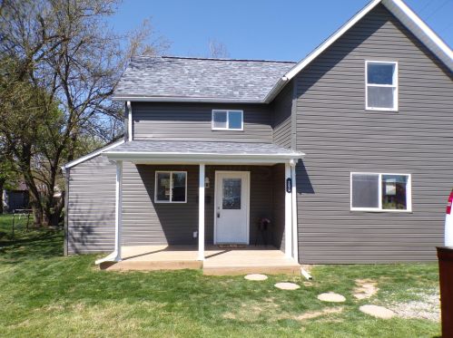 296 Main St, London, OH 43140-9275