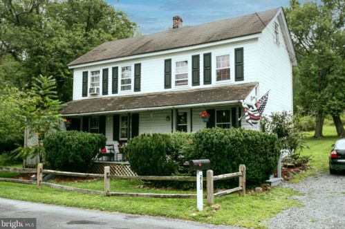 2750 Hill Camp Rd, Pottstown, PA 19465-8824