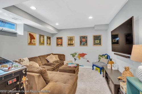 2903 Harrison St, Belmar NJ 07719-4307 exterior