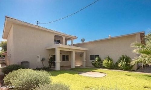 8733 Cedar St, Mohave Valley AZ  86440-8564 exterior