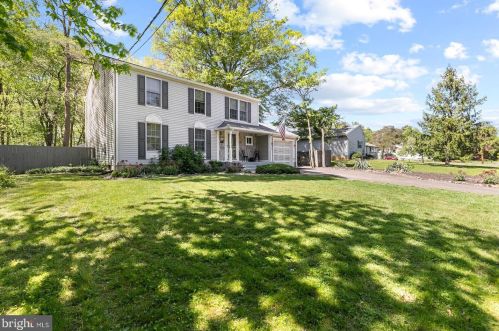 983 Chestnut Ave, West Deptford, NJ 08096-4714