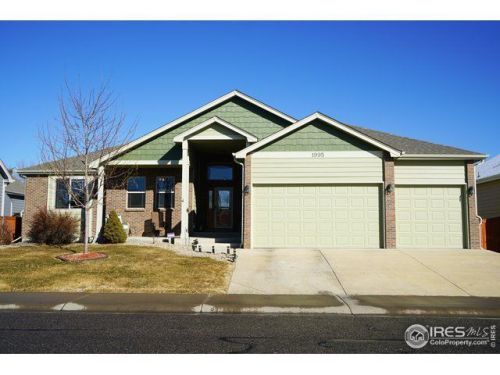1995 Alabama St, Loveland, CO 80538-6282