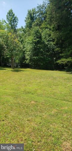 5906 Cascade Dr, Fredericksburg VA  22407-4358 exterior