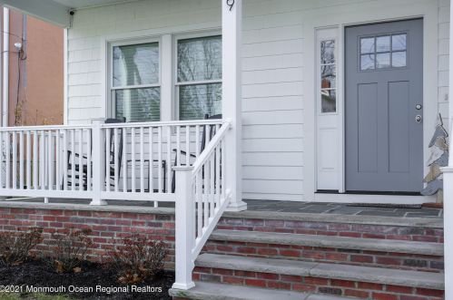 69 Westside Ave, Tinton Falls, NJ 07701-1451